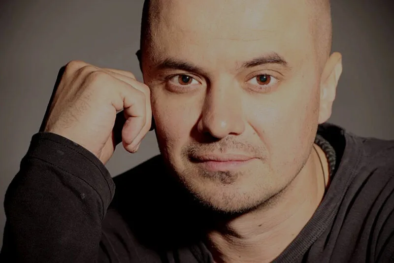 Театр Влада Маленко